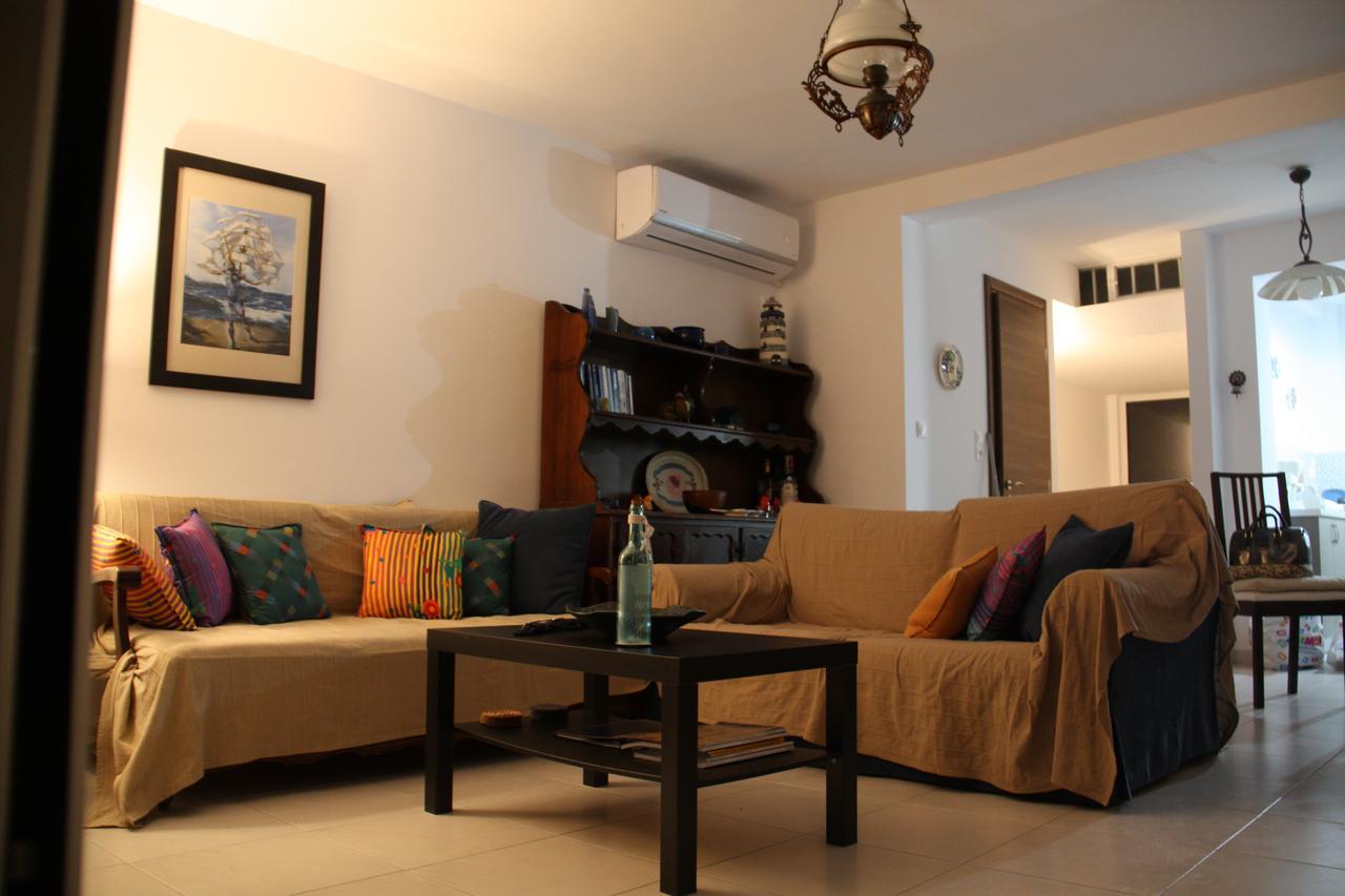 Iliana'S Seaside Maisonette Spetses Town Exterior photo